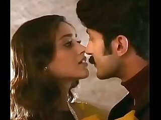 Sexy Indian kissing